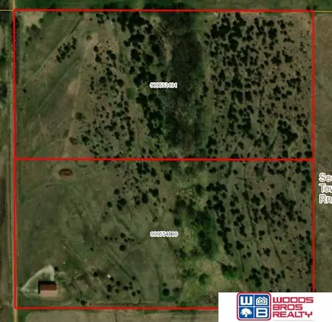 747 S 10th Rd, Palmyra, NE 68418