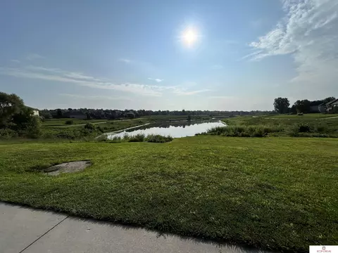 15532 Potter St, Bennington, NE 68007 photo 40