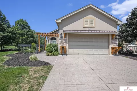 15532 Potter St, Bennington, NE 68007 photo 3