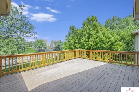 15532 Potter St, Bennington, NE 68007 photo 18