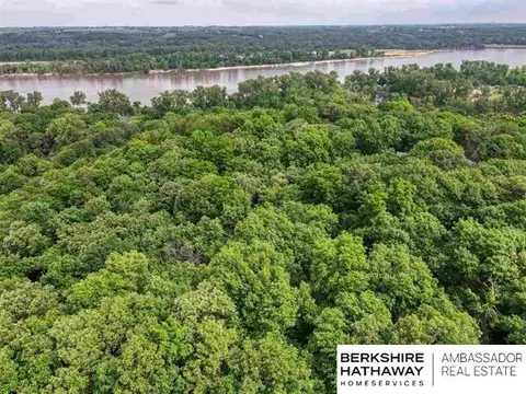Lot 14 Ravens Nest Two Drive, Louisville, NE 68037