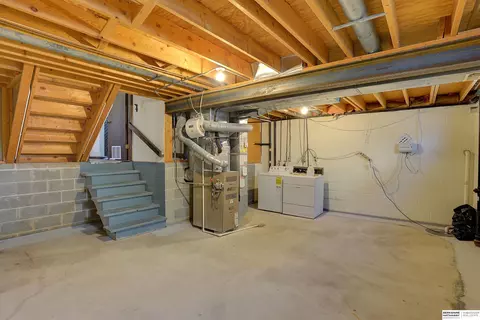 15229 Douglas Cir, Omaha, NE 68154 photo 16