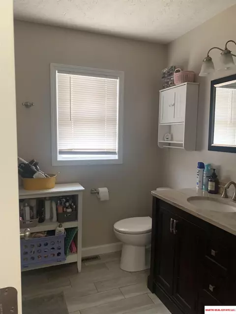 1208 E Court St, Beatrice, NE 68310 photo 8