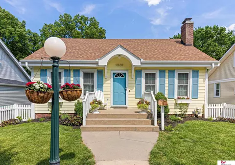 1007 N 50 Ave, Omaha, NE 68132