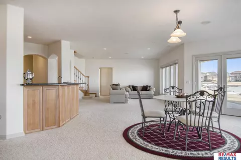 Dining - 17064 S Reflection Cir, Bennington, NE 68007 photo 2 of 2