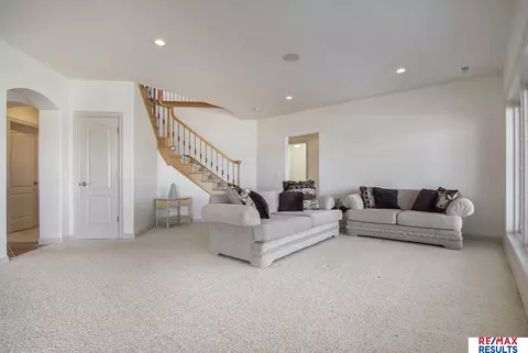Living - 17064 S Reflection Cir, Bennington, NE 68007 photo 5 of 8
