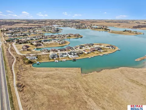 View/Area - 17064 S Reflection Cir, Bennington, NE 68007 photo 10 of 10