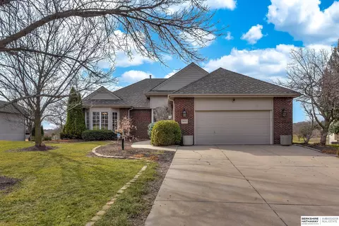 4606 N 193 Ave, Omaha, NE 68022
