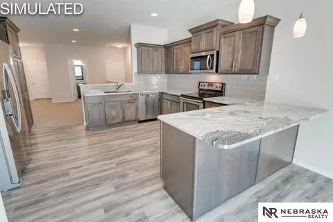 9955 Keystone Dr, Lincoln, NE 68516