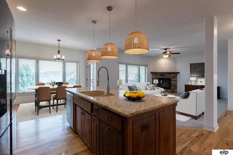 12725 S 83rd St, Papillion, NE 68046