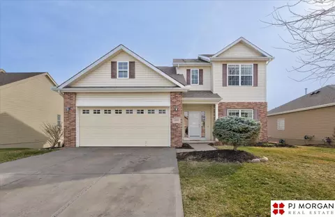 5551 N 151 St, Omaha, NE 68116