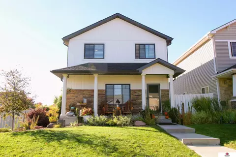 5965 Billings Dr, Lincoln, NE 68516