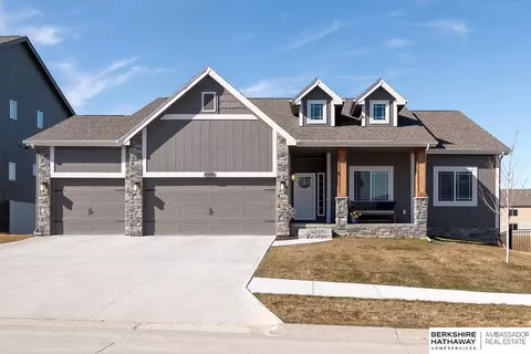 9322 S 176 Ave, Omaha, NE 68136