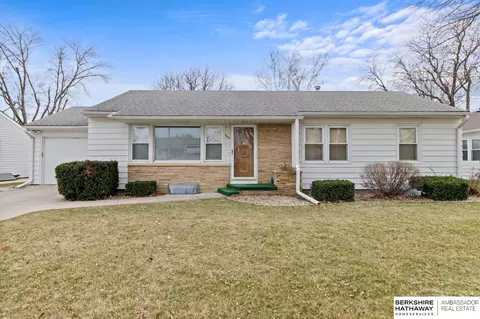 1415 E 11th St, Fremont, NE 68025