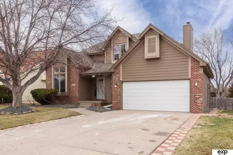 6411 S 157th St, Omaha, NE 68135