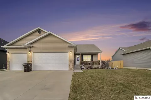 14540 Bailie St, Waverly, NE 68462