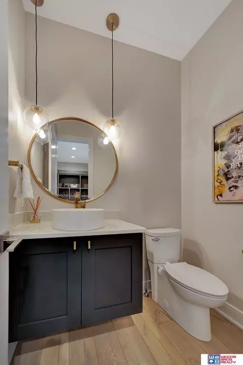 Bath - 6333 Elderberry Ln, Roca, NE 68430 photo 6 of 15