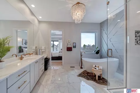 Bath - 6333 Elderberry Ln, Roca, NE 68430 photo 1 of 15