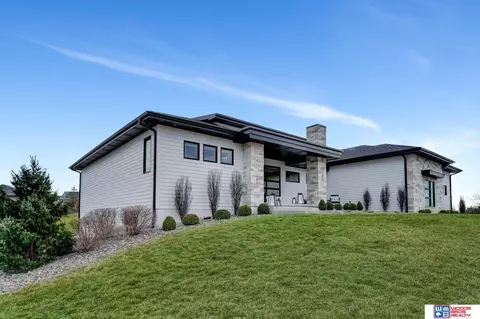 Exterior - 6333 Elderberry Ln, Roca, NE 68430 photo 3 of 16
