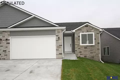 1531 Open Sky Ln, Lincoln, NE 68522