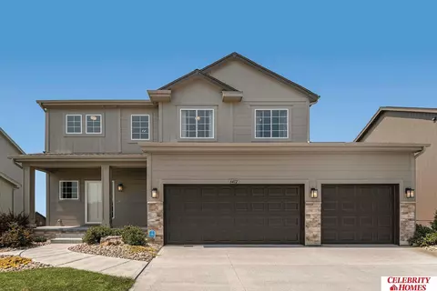 8118 S 198 Ave, Gretna, NE 68028