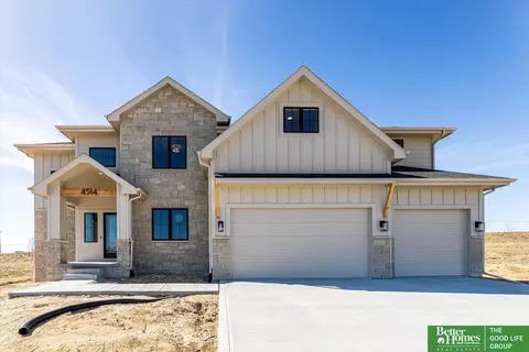 4514 S 203 St, Omaha, NE 68135