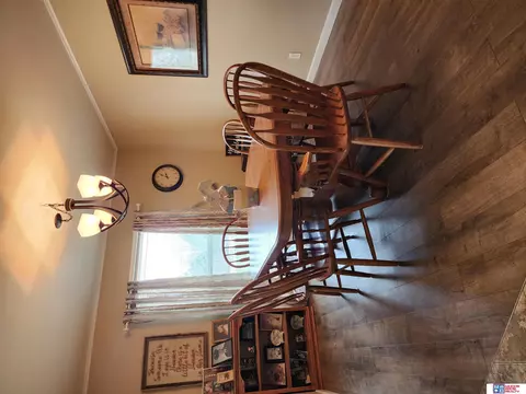 Dining - 1909 S 4th Ave, Beatrice, NE 68310 photo 1 of 1