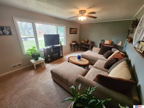 Living - 1909 S 4th Ave, Beatrice, NE 68310 photo 1 of 4