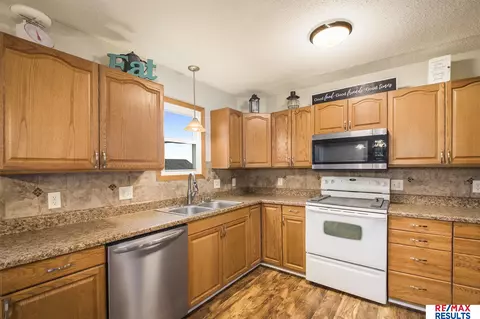 1100 N 3rd St, Springfield, NE 68059 photo 12