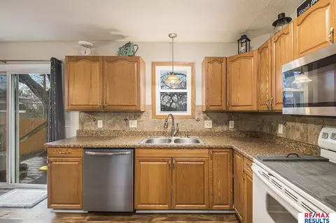 1100 N 3rd St, Springfield, NE 68059 photo 13