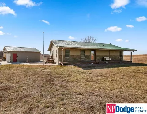 44377 92 Hwy, Carson, IA 51525