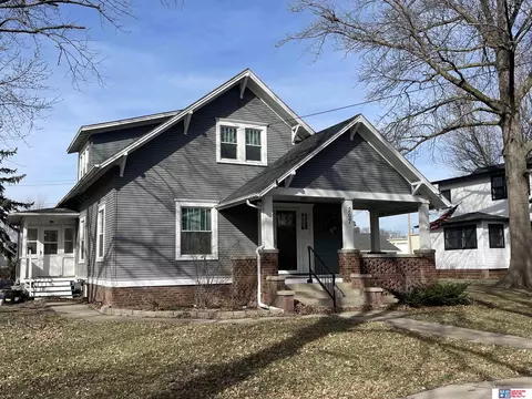 207 W 3rd St, Stromsburg, NE 68666