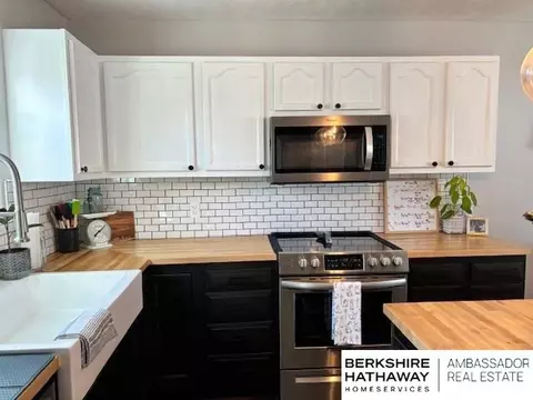 4405 N 146th Ct, Omaha, NE 68116 photo 2