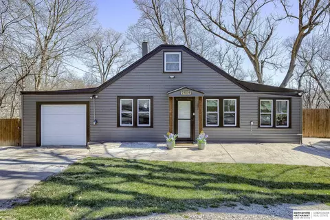 2509 N 88th St, Omaha, NE 68134