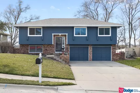 15651 N 2nd St, Bennington, NE 68007