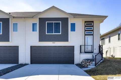 322 N Allen St, Bennington, NE 68007