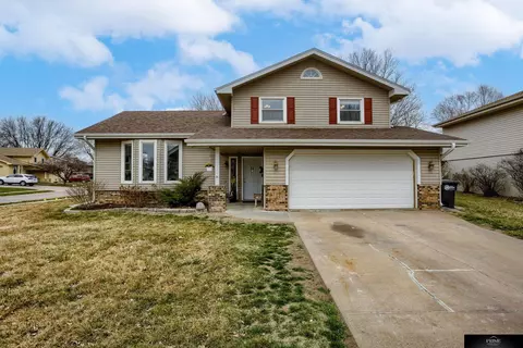 11324 Jefferson St, Omaha, NE 68137