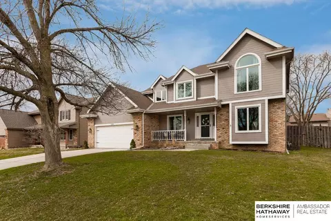1318 S 217th Ave, Elkhorn, NE 68022