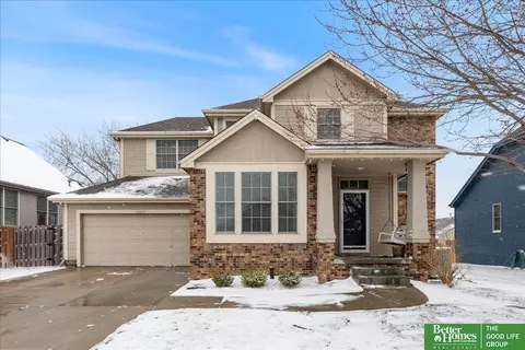 9307 S 28th St, Bellevue, NE 68147