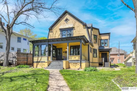 3308 Lincoln Blvd, Omaha, NE 68131