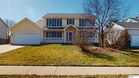20911 Plum St, Omaha, NE 68022
