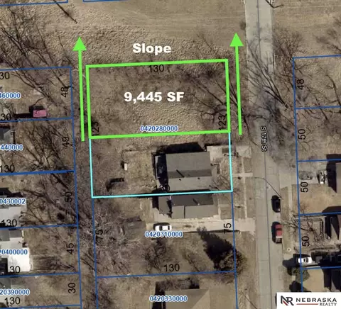 4406 S 17th St, Omaha, NE 68107