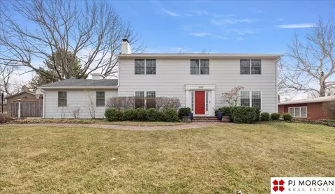 2005 S 91 St, Omaha, NE 68124