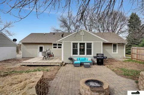Exterior - 706 Everett St, Firth, NE 68358 photo 4 of 8