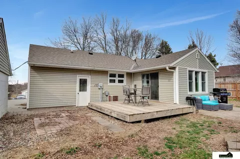 Exterior - 706 Everett St, Firth, NE 68358 photo 3 of 8