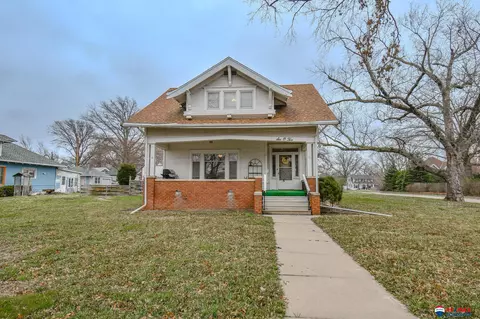 602 N 11th St, Beatrice, NE 68310