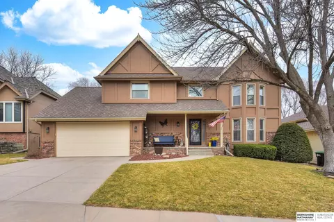 14462 Sherwood Ave, Omaha, NE 68116