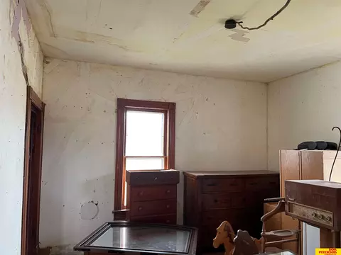 135 N 6th St, Lyons, NE 68038 photo 6