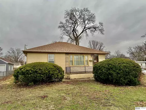 2006 N Clarkson St, Fremont, NE 68025