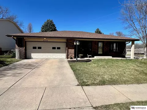 3150 Jasper Ct, Lincoln, NE 68516
